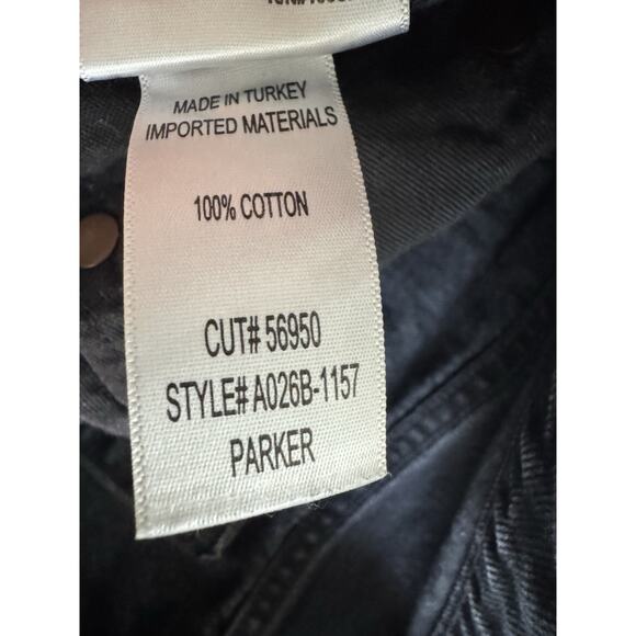 Agolde Parker Shorts Women’s 27 Button Fly Black Raw Hem Distressed - Picture 6 of 10